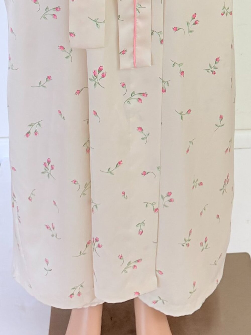Georgette Trabolsi Women's Lingerie Night Gown Sz. S With Matching Robe  Size M. - Picture 4 of 13